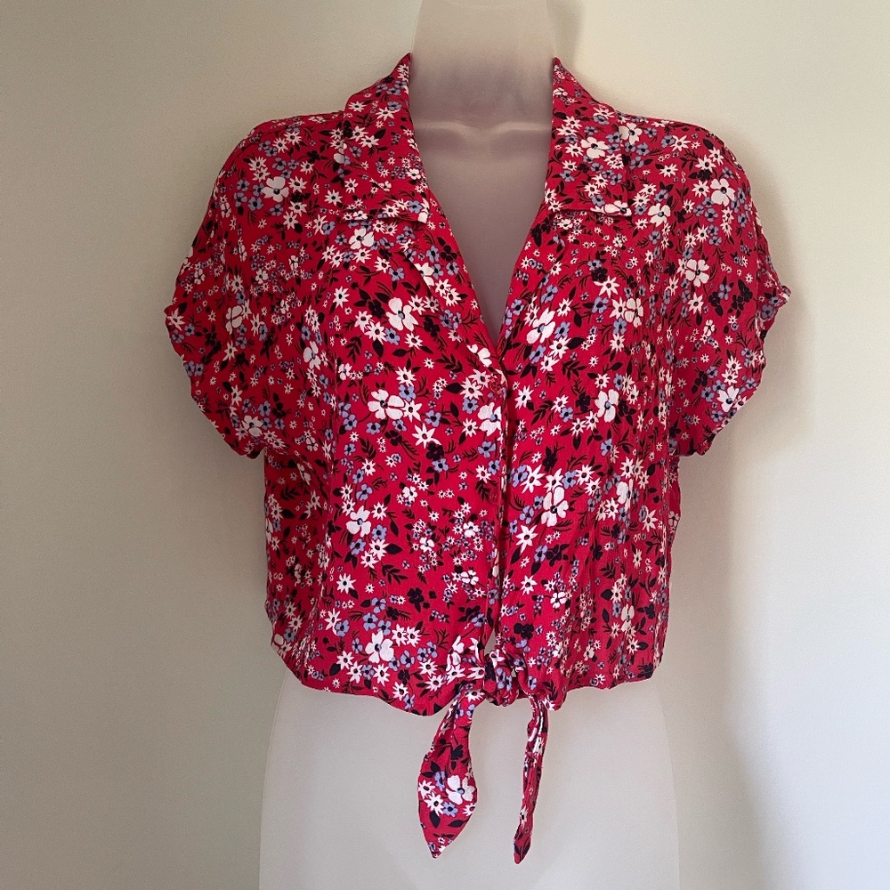 Super cute Boho Americana Cowgirl Calvin Klein Jeans crop top!